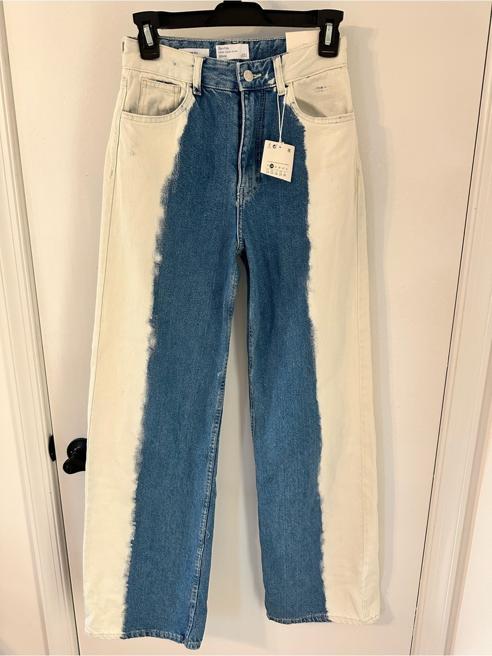Bershka Two-Tone Straight Leg Jeans in Blue & Cream